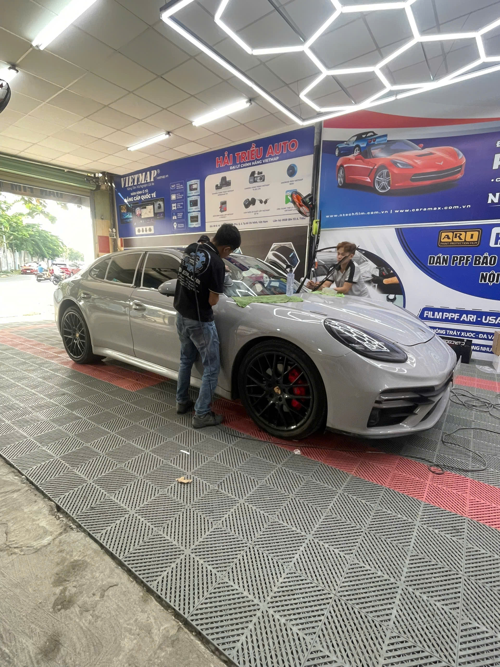 Dịch vụ xóa xước kính tại nhà Đồng Nai